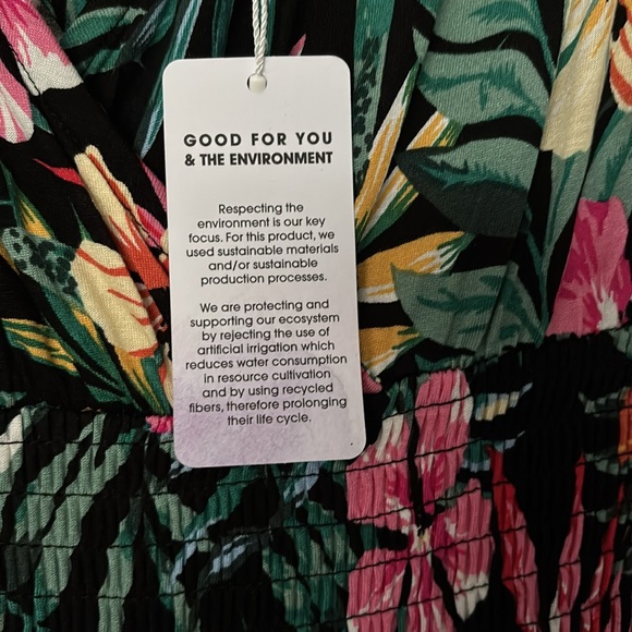 Lascana Floral Jumpsuit with Tie Straps - Picture 4 of 5